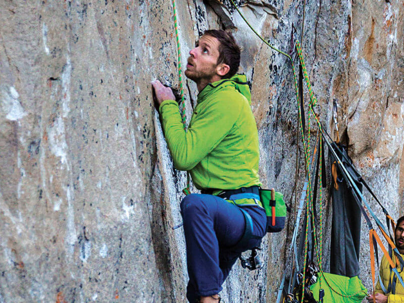 Growing Sales Patagonia R1 Fleece Social Media
